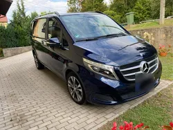 Blau Gebraucht 2015 Mercedes V250 Van / Kleinbus | 24.000 €