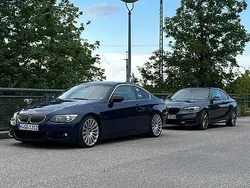 Blau Gebraucht 2010 BMW 330 Coupé | 11.500 € (Guter Preis)