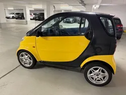 Gelb Gebraucht 2001 Smart ForTwo Coupé Passion Coupé | 2.700 € (Etwas zu teuer)
