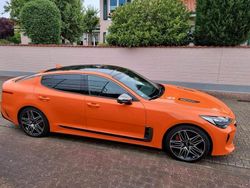 Orange Gebraucht 2021 Kia Stinger 2 Kleinwagen | 41.000 € (Fairer Preis)