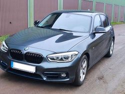 Grau Gebraucht 2016 BMW 118 Sport Line Kleinwagen | 10.800 € (Etwas zu teuer)