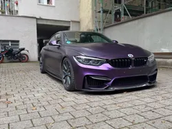 Blau Gebraucht 2018 BMW M4 Performance Coupé | 90.000 €