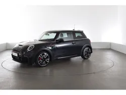 Schwarz Gebraucht 2023 Mini John Cooper Works Kleinwagen | 31.830 € (Fairer Preis)