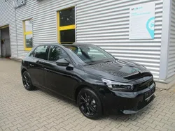 Schwarz Gebraucht 2024 Opel Corsa Limousine | 18.750 € (Fairer Preis)