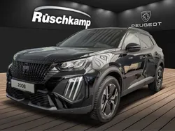 Schwarz Neu 2025 Peugeot 2008 Allure SUV | 38.400 €