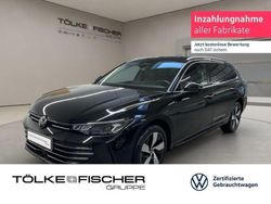 Grenadillschwarz (metallic) Gebraucht 2024 VW Passat Business Kombi | 39.785 € (Superpreis)