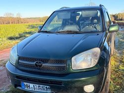 Grün Gebraucht 2004 Toyota RAV4 SUV | 2.850 € (Superpreis)