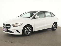 Polarweiss Gebraucht 2024 Mercedes B180 Van / Kleinbus | 24.152 €