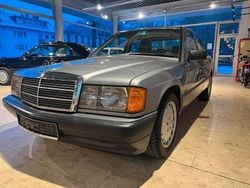 Grau Gebraucht 1989 Mercedes 190 Limousine | 10.900 €