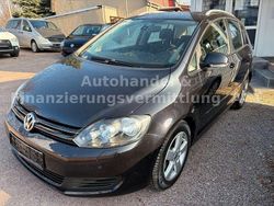 Schwarz Gebraucht 2014 VW Golf Plus Cross Life Van / Kleinbus | 7.499 € (Fairer Preis)
