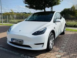 Weiß Gebraucht 2023 Tesla Model Y RWD SUV | 31.900 € (Guter Preis)