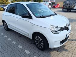 Weiß Gebraucht 2022 Renault Twingo Techno Kleinwagen | 14.000 € (Fairer Preis)