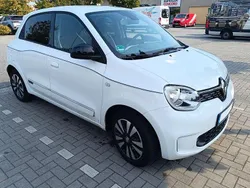 Weiß Gebraucht 2022 Renault Twingo Techno Kleinwagen | 14.500 € (Fairer Preis)