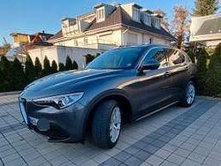 Grau Gebraucht 2017 Alfa Romeo Stelvio SUV | 24.800 € (Superpreis)
