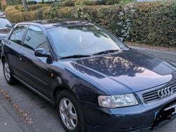 Blau Gebraucht 1997 Audi A3 | 800 € (Guter Preis)