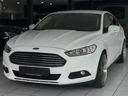 Weiß Gebraucht 2016 Ford Mondeo Limousine | 6.490 € (Fairer Preis)