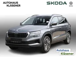Grau Gebraucht 2024 Skoda Karoq Drive SUV | 28.470 € (Fairer Preis)