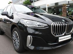 Schwarz Gebraucht 2023 BMW 218 Active Tourer Luxury Line Van / Kleinbus | 26.399 € (Guter Preis)