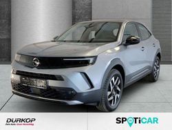 Kontrast grau/quarz silber Gebraucht 2024 Opel Mokka Elegance SUV | 22.250 € (Fairer Preis)