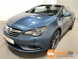 Blau Gebraucht 2017 Opel Cascada Innovation Cabrio | 13.750 € (Fairer Preis)