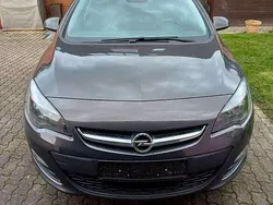 Schwarz Gebraucht 2014 Opel Astra Eco Kombi | 4.100 € (Fairer Preis)