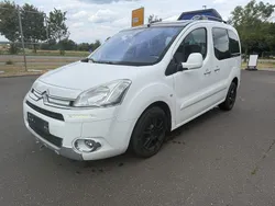 Weiß Gebraucht 2014 Citroën Berlingo SELECTION Van / Kleinbus | 5.490 € (Guter Preis)