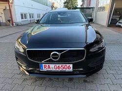 Schwarz Gebraucht 2019 Volvo V90 Momentum Kombi | 18.000 € (Fairer Preis)