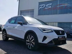 Blanco nevada weiß met. Gebraucht 2024 Seat Arona FR SUV | 24.744 € (Fairer Preis)