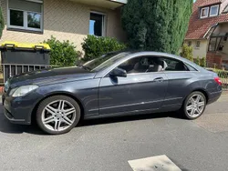 Grau Gebraucht 2010 Mercedes E500 Avantgarde Coupé | 11.500 € (Superpreis)
