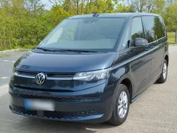 Blau Gebraucht 2022 VW T7 Life Van | 45.500 € (Teuer)