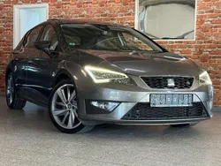 Grau Gebraucht 2016 Seat Leon FR Limousine | 8.480 € (Etwas zu teuer)