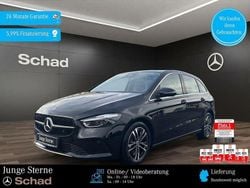 Lack kosmosschwarz Gebraucht 2024 Mercedes B180 Van / Kleinbus | 29.950 € (Guter Preis)