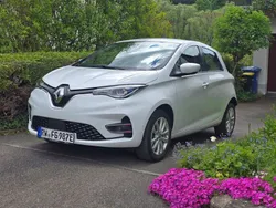 Weiß Gebraucht 2021 Renault Zoe Experience Kleinwagen | 13.400 € (Fairer Preis)