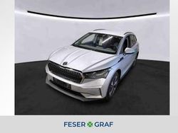 Brillant silber Gebraucht 2024 Skoda Enyaq iV Loft SUV | 29.980 € (Superpreis)
