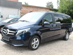 Blau Gebraucht 2022 Mercedes V250 Van / Kleinbus | 45.220 € (Superpreis)