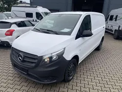 Weiß Gebraucht 2017 Mercedes Vito Van / Kleinbus | 13.600 € (Fairer Preis)