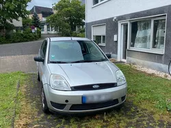Silber Gebraucht 2006 Ford Fiesta Kleinwagen | 650 € (Guter Preis)