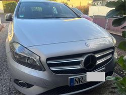 Grau Gebraucht 2014 Mercedes A180 Kleinwagen | 9.400 € (Guter Preis)