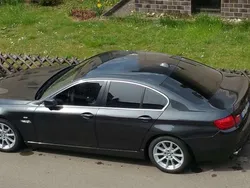 Grau Gebraucht 2010 BMW 525 Limousine | 12.999 € (Teuer)