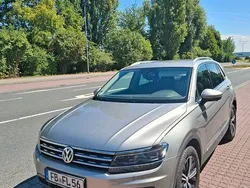 Grau Gebraucht 2017 VW Tiguan SUV | 18.900 € (Guter Preis)