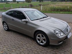 Grau Gebraucht 2007 Mercedes C200 Coupé | 7.850 € (Teuer)