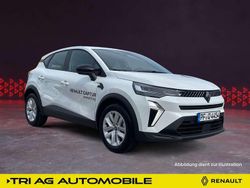 Perlmuttweiß Gebraucht 2025 Renault Captur Evolution SUV | 20.940 € (Fairer Preis)