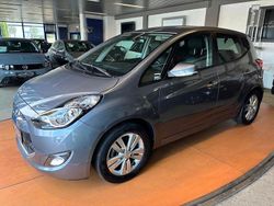 Grau Gebraucht 2011 Hyundai ix20 Style Van / Kleinbus | 9.990 € (Etwas zu teuer)