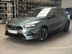 Grau Neu 2025 Kia Ceed 4 Limousine | 35.163 € (Teuer)