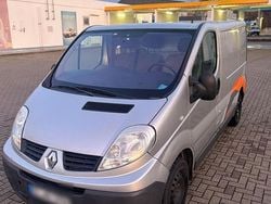 Silber Gebraucht 2010 Renault Trafic Van / Kleinbus | 4.900 € (Superpreis)