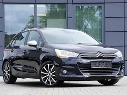 Schwarz Gebraucht 2014 Citroën C4 SELECTION Limousine | 8.990 € (Etwas zu teuer)