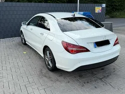 Weiß Gebraucht 2016 Mercedes CLA180 Limousine | 18.500 € (Etwas zu teuer)