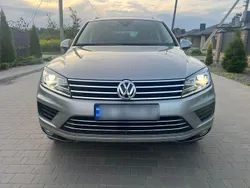 Grau Gebraucht 2015 VW Touareg SUV | 24.800 €