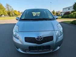 Silber Gebraucht 2006 Toyota Yaris Kleinwagen | 950 € (Superpreis)