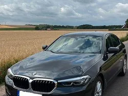 Grau Gebraucht 2021 BMW 530 Limousine | 37.990 € (Guter Preis)